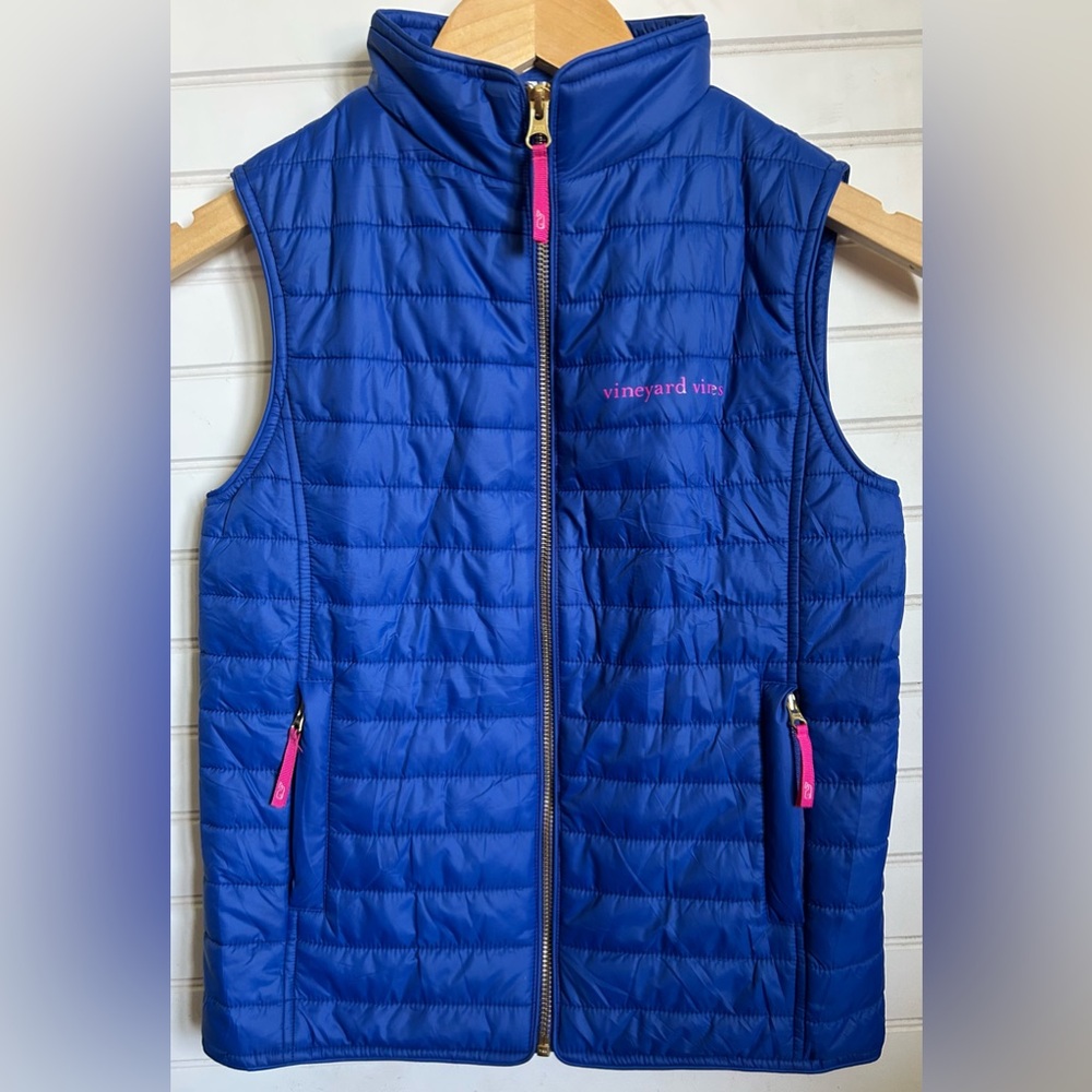 VINEYARD VINES girls size small (7/8) puffer vest